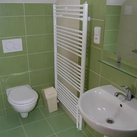 Hotel Na 13 Lipnik 3*