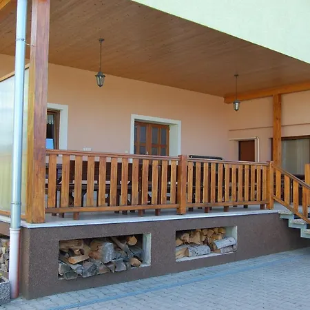 Na 13 Lipnik